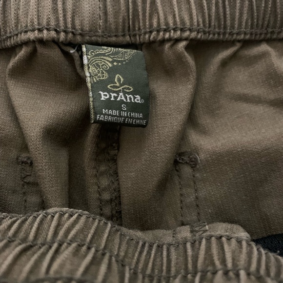 Prana Cargo Pants - Picture 4 of 5